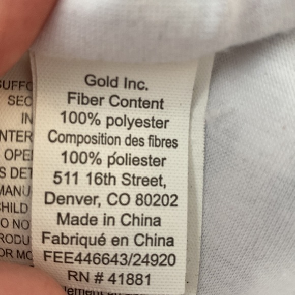 On the Goldbug Car Seat Cover - Picture 6 of 6